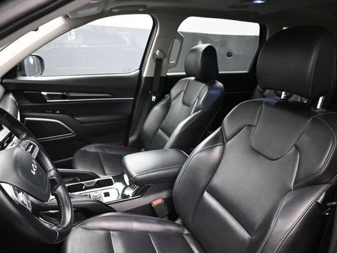 Used 2025 Kia Telluride S AWD/4WD image 15