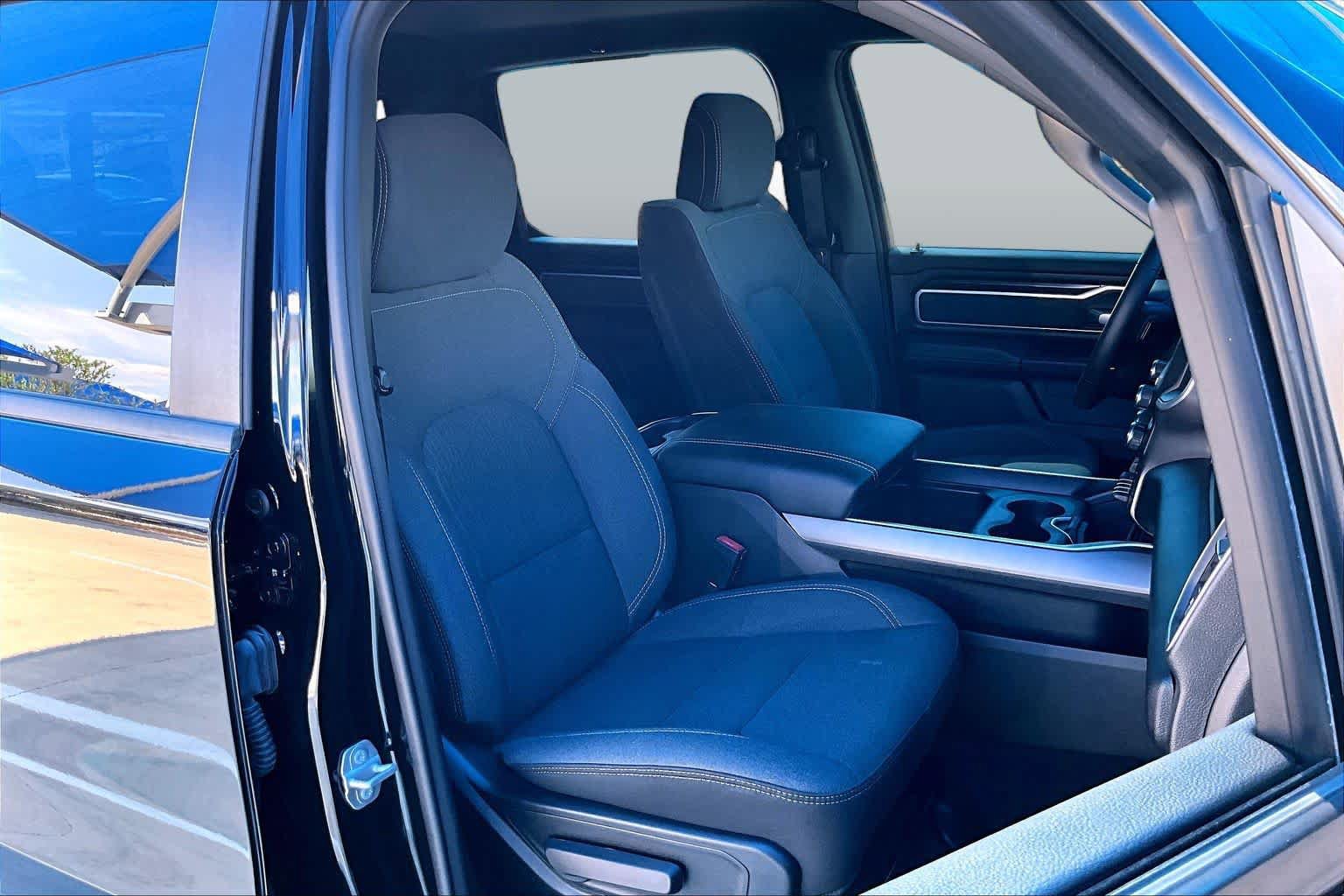 Used 2022 RAM 1500 Big Horn RWD image 9