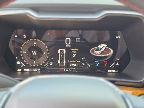 Used 2024 GMC Canyon AT4X w/ AT4X AEV Edition AWD/4WD image 22
