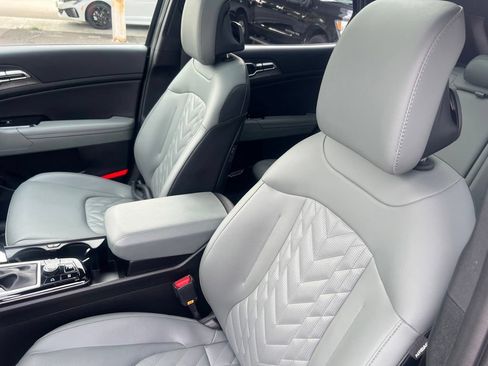 Certified 2023 Kia Sportage X-Pro Prestige AWD/4WD image 5