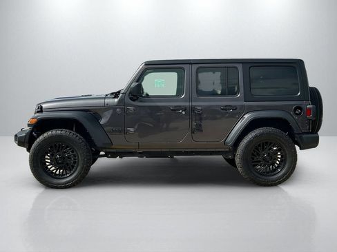 Used 2024 Jeep Wrangler Unlimited Sport AWD/4WD image 8