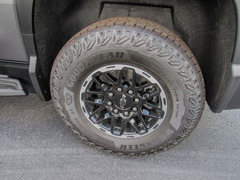 New 2026 Chevrolet Silverado EV Trail Boss image 10