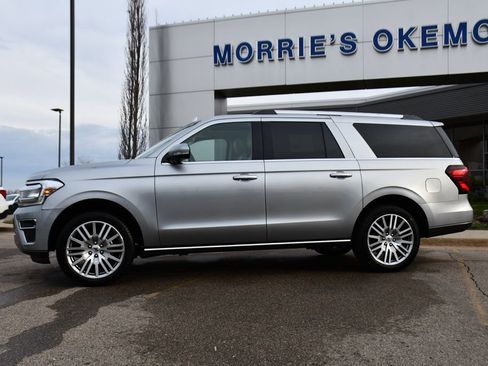 Used 2023 Ford Expedition Max Limited image 2