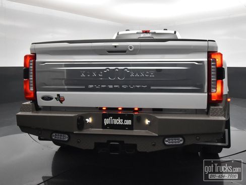 Used 2026 Ford F450 King Ranch w/ FX4 Off-Road Package AWD/4WD image 6