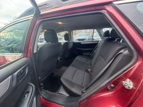 Used 2017 Subaru Outback 2.5i AWD/4WD image 30