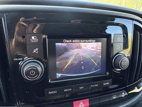 Used 2019 RAM ProMaster City Tradesman SLT image 38