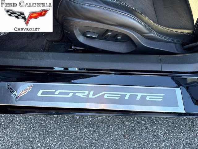 Used 2014 Chevrolet Corvette Stingray Convertible w/ 3LT Preferred Equipment Group RWD image 8