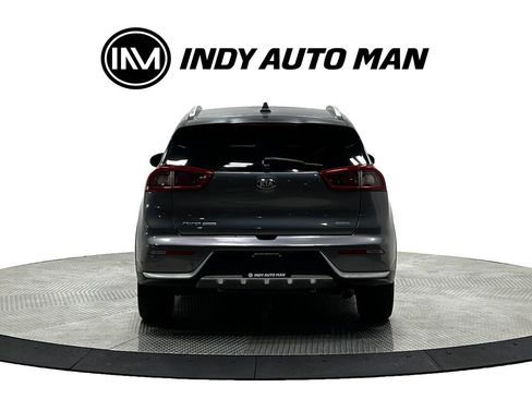 Used 2018 Kia Niro Touring FWD image 5