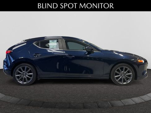 Used 2023 MAZDA MAZDA3 s image 6