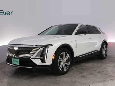 Used 2024 Cadillac Lyriq Tech w/ Driver Assist Package RWD image 2