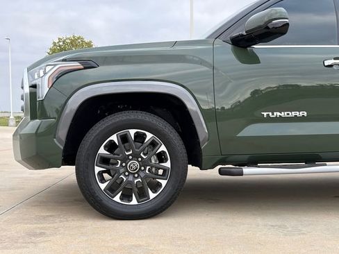 Used 2023 Toyota Tundra Limited AWD/4WD image 5