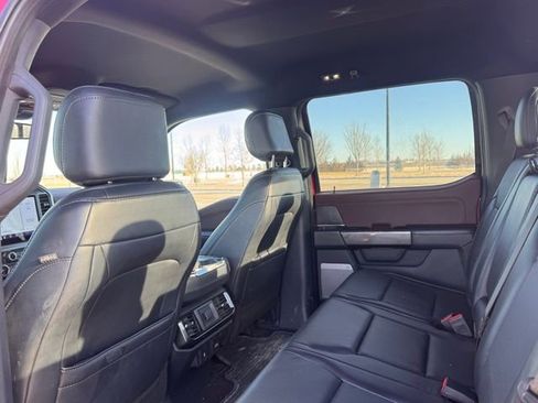 Used 2021 Ford F150 Lariat image 29