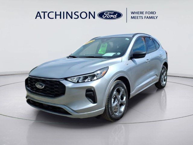 Certified 2024 Ford Escape ST-Line w/ Tech Pack #1 AWD/4WD image 1