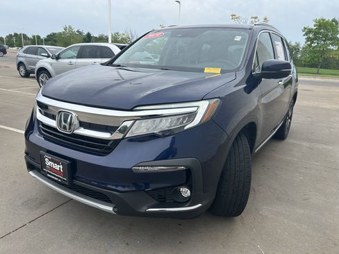 Used 2019 Honda Pilot Touring image 3