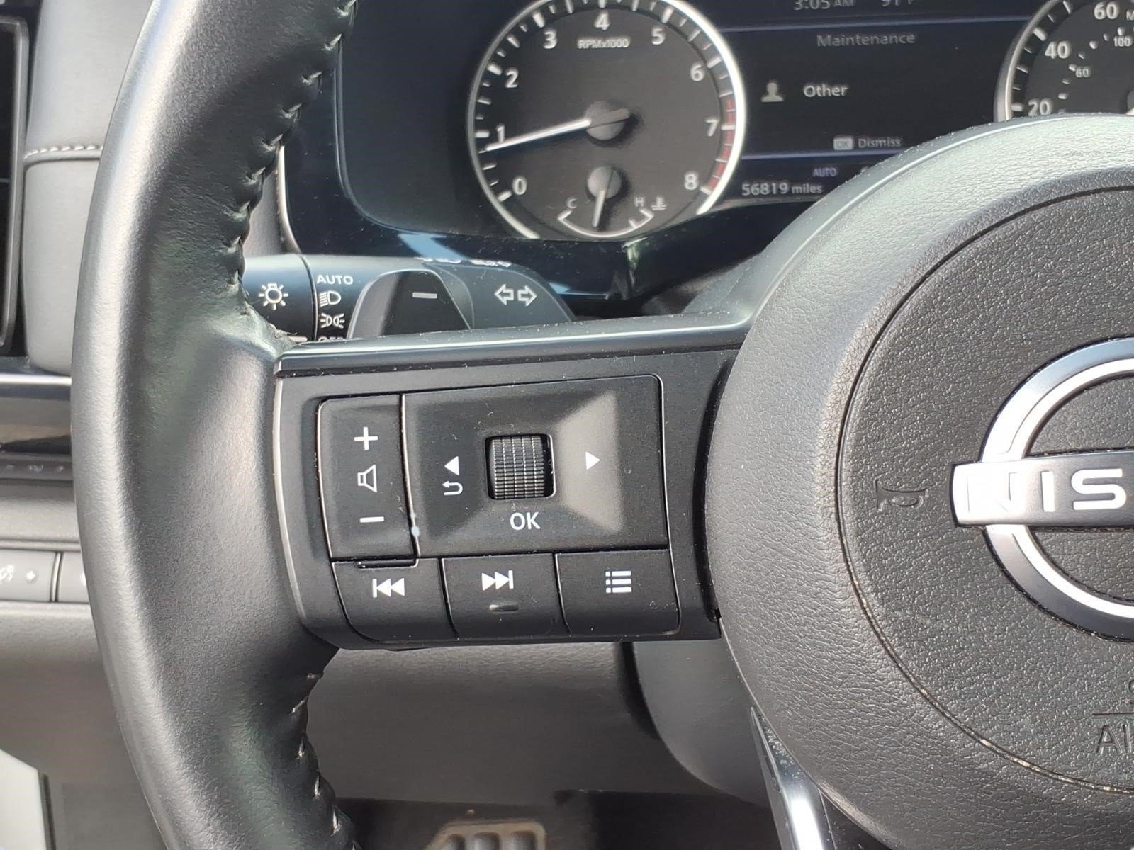 Used 2025 Nissan Pathfinder SV AWD/4WD image 9
