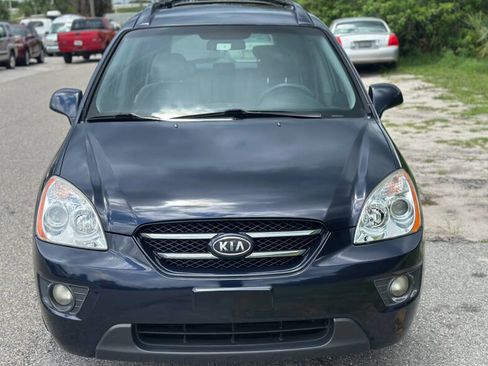 Used 2007 Kia Rondo EX image 9