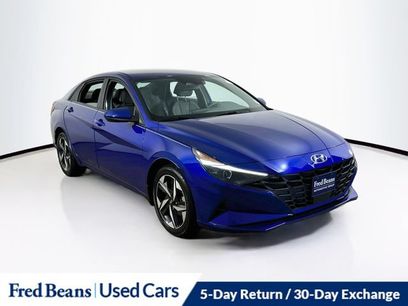 Used 2023 Hyundai Elantra SEL w/ Convenience Package