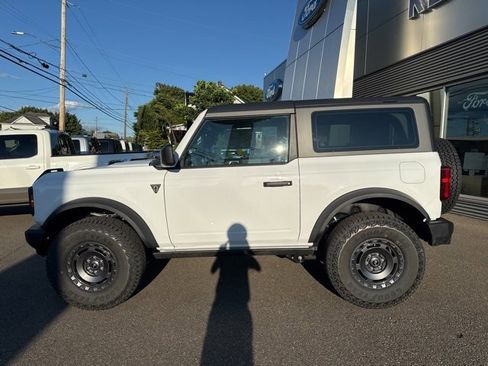 New 2025 Ford Bronco Base w/ Sasquatch Package image 9