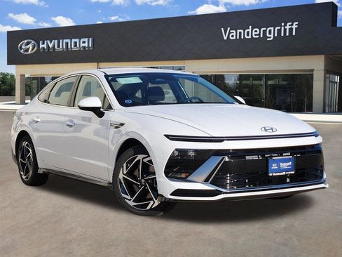 New 2026 Hyundai Sonata SEL image 1