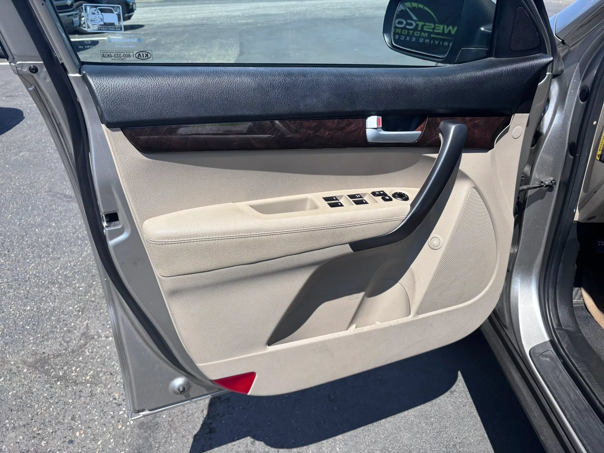 Used 2015 Kia Sorento LX FWD image 10