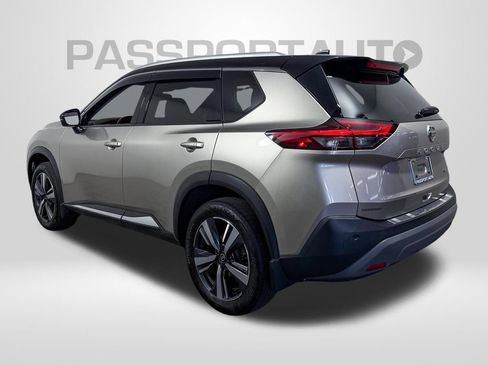Certified 2021 Nissan Rogue SL w/ Premium Package FWD image 5