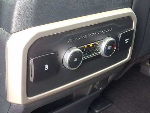 Used 2023 Ford Expedition Max XLT AWD/4WD image 10