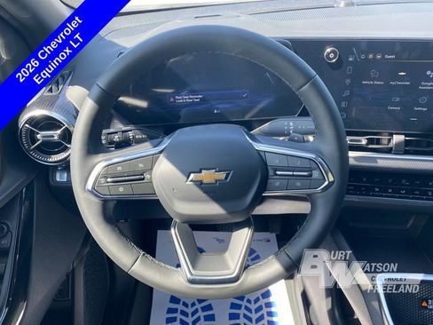 New 2026 Chevrolet Equinox LT w/ Convenience Package II FWD image 20