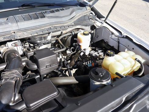 Used 2020 Ford F250 XL w/ Power Equipment Group image 13