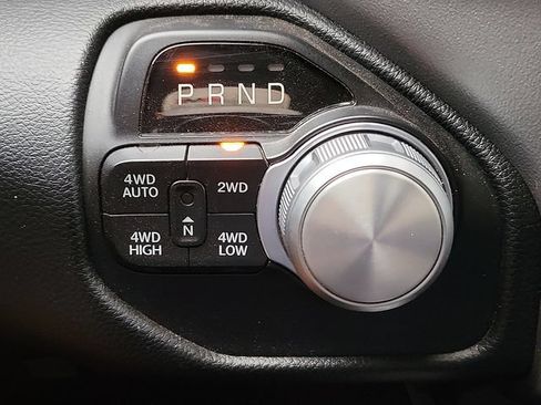Used 2022 RAM 1500 Laramie w/ Sport Appearance Package AWD/4WD image 16
