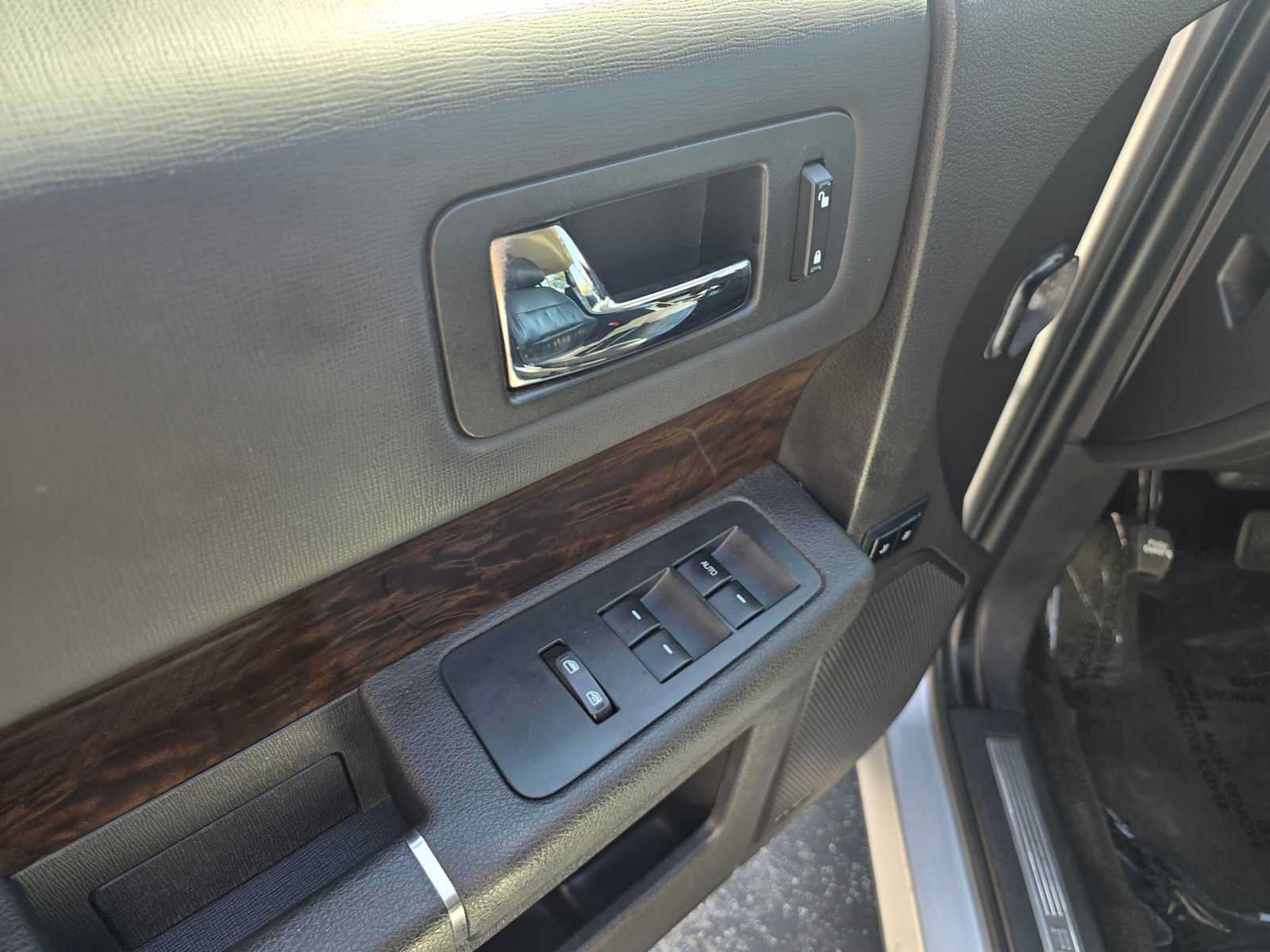 Used 2013 Ford Flex Limited AWD/4WD image 20