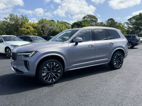 New 2026 Volvo XC90 B6 Plus w/ Protection Package AWD/4WD image 7
