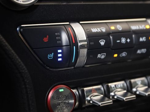 Used 2019 Ford Mustang GT Premium w/ GT Performance Package RWD image 8