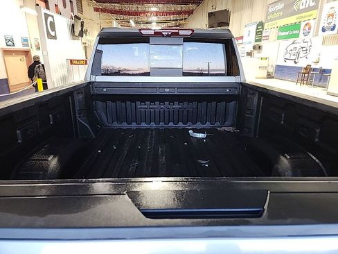 Used 2024 GMC Sierra 2500 Denali w/ Denali Reserve Package image 6