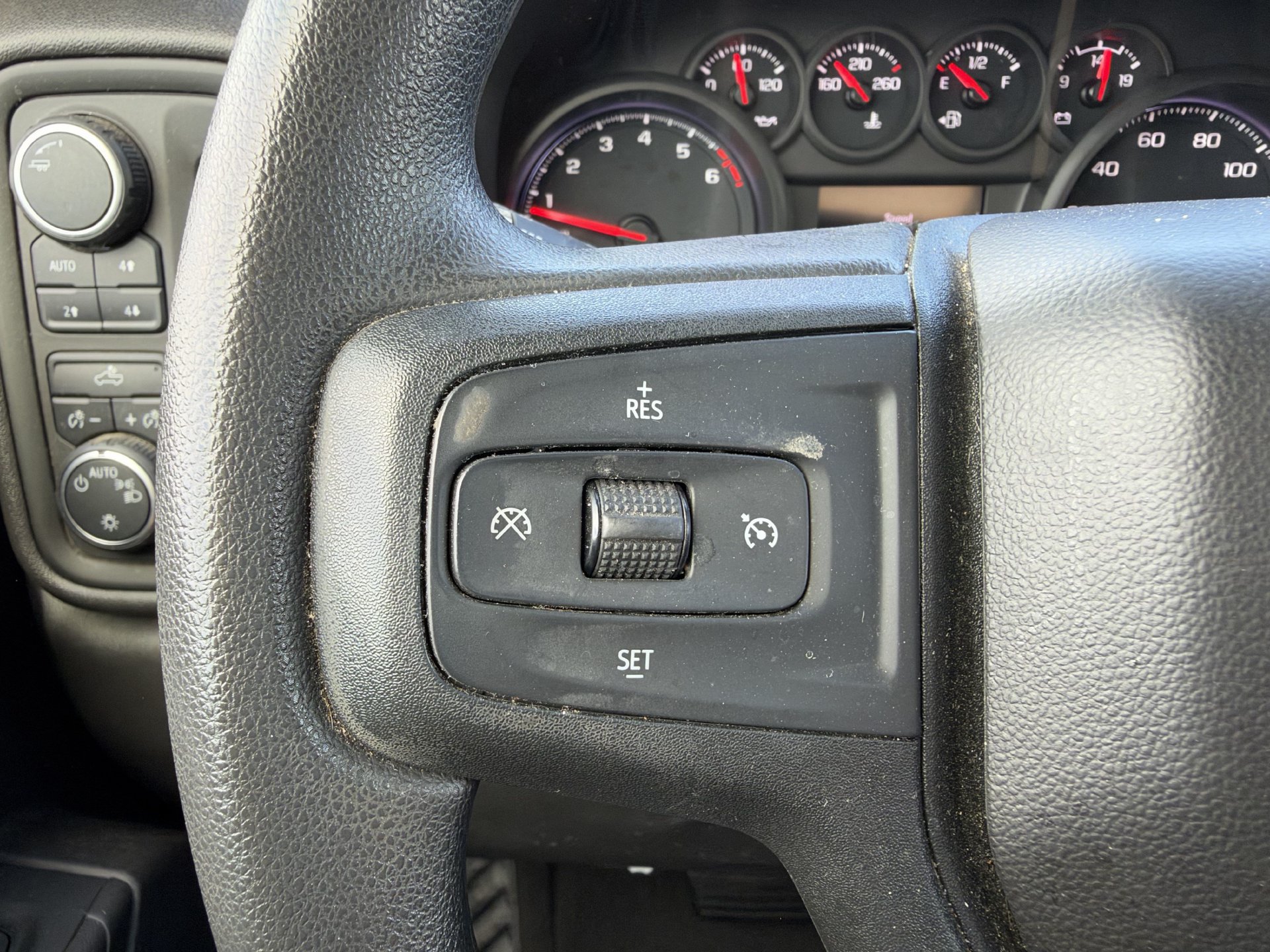 Used 2022 Chevrolet Silverado 1500 Custom Trail Boss AWD/4WD image 22