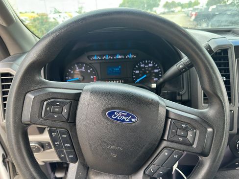 Used 2017 Ford F250 XL w/ Power Equipment Group RWD image 20