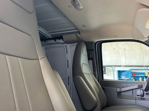 New 2026 Chevrolet Express 3500 RWD image 17