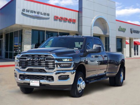 New 2026 RAM 3500 Tradesman image 2