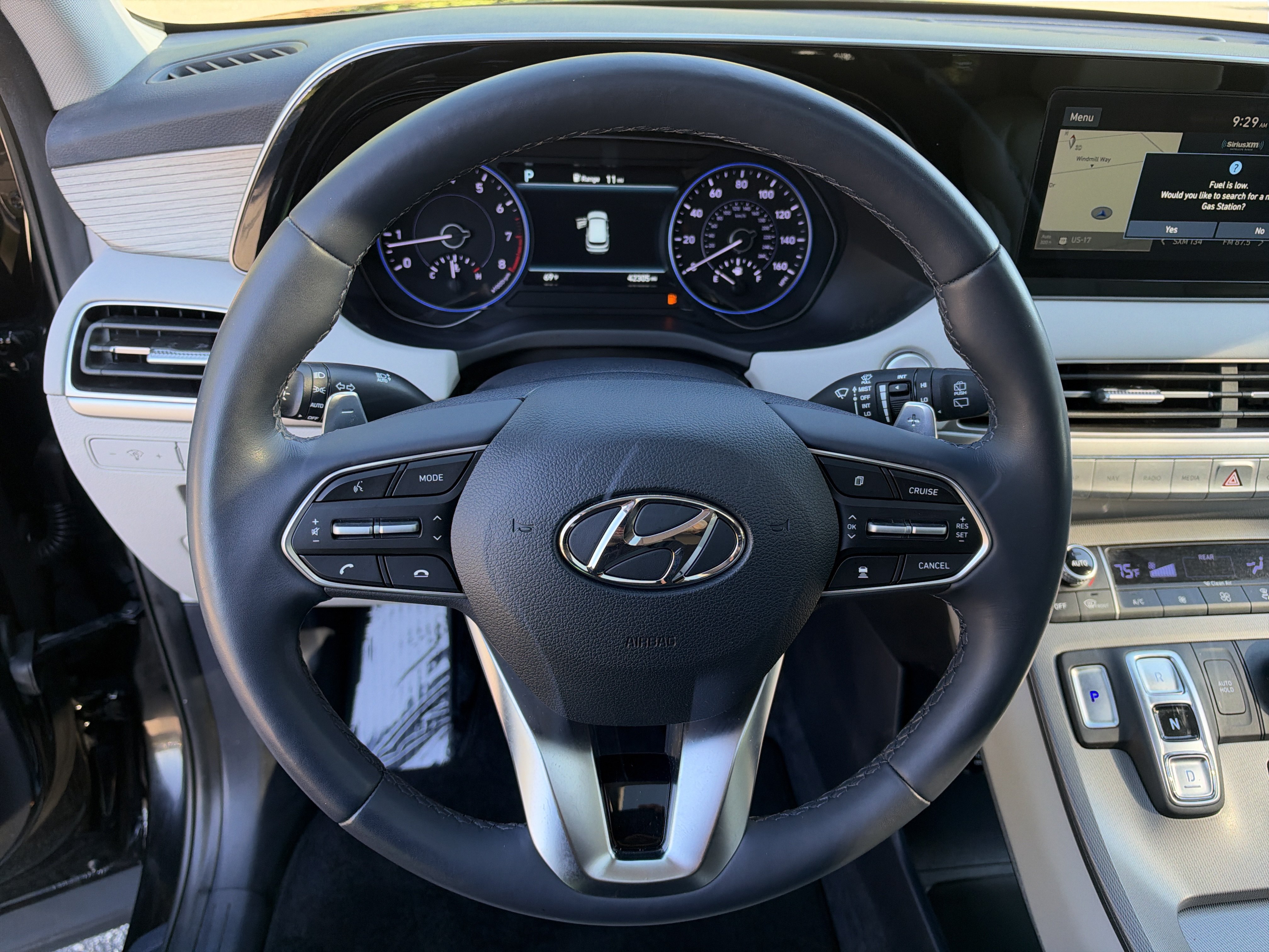 Used 2021 Hyundai Palisade SEL FWD image 17