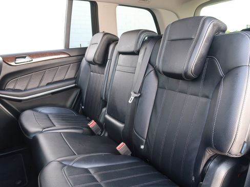 Used 2013 Mercedes-Benz GL 320 BlueTEC 4MATIC image 34