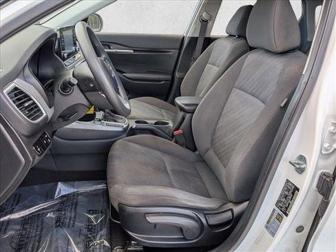 Used 2022 Kia Seltos LX image 19