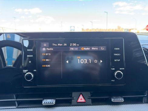 Used 2023 Kia Sportage LX image 19