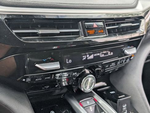 Used 2024 Acura MDX FWD image 26