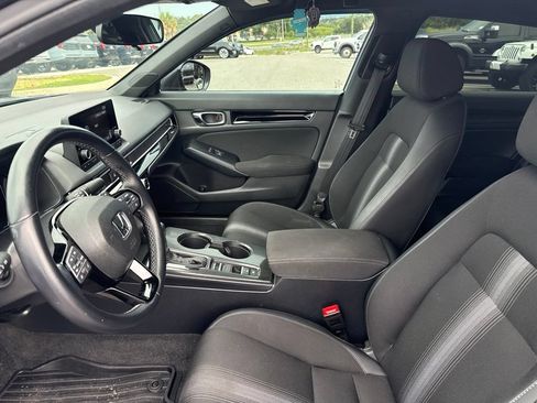 Used 2025 Honda Civic Sport image 6