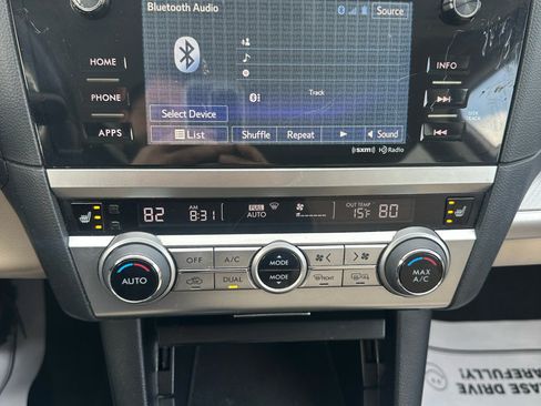 Used 2016 Subaru Outback 2.5i Premium image 19