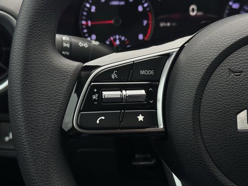 Used 2024 Kia Forte LXS w/ LXS Technology Package image 23