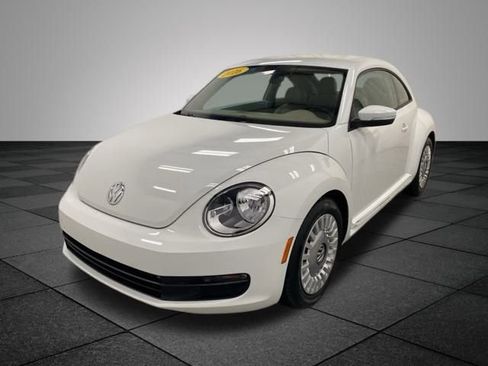 Used 2016 Volkswagen Beetle 1.8T S image 3