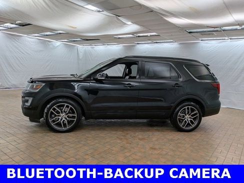 Used 2016 Ford Explorer Sport w/ Equipment Group 401A image 4