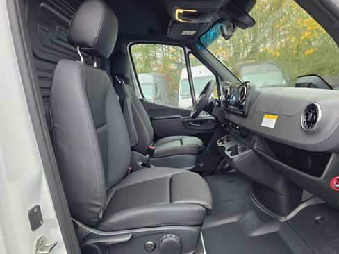 New 2026 Mercedes-Benz Sprinter 3500 image 18