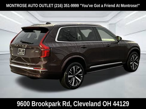 Certified 2026 Volvo XC90 B5 Plus w/ Protection Package Premier AWD/4WD image 5