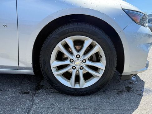 Used 2018 Chevrolet Malibu LT FWD image 26